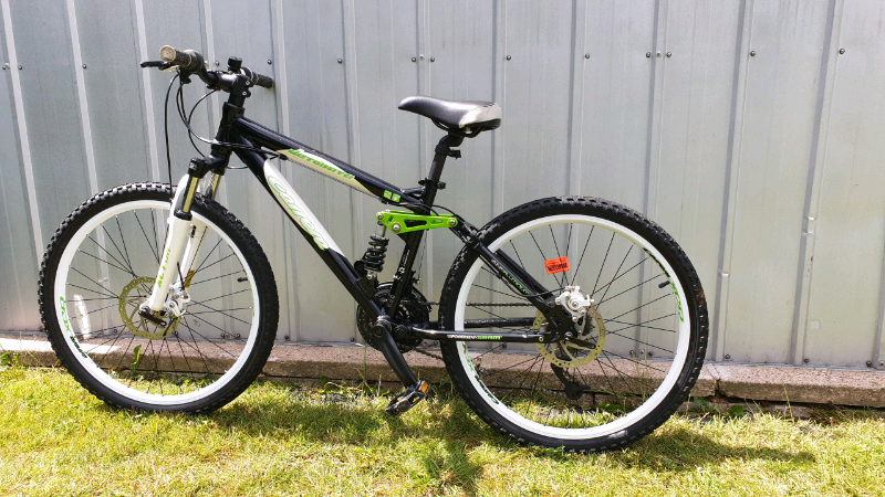 carrera detonate halfords